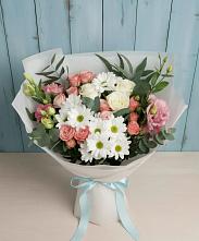 Букет цветов из:  Розы, Лизиантусы и Хризантемы в Дербенте