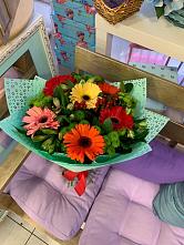 Букет цветов из:  Герберы, Хризантемы и Альстромерии #REPLACE_PRED# Дербенте