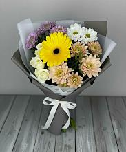 Букет цветов из:  Розы, Герберы и Хризантемы в Дербенте