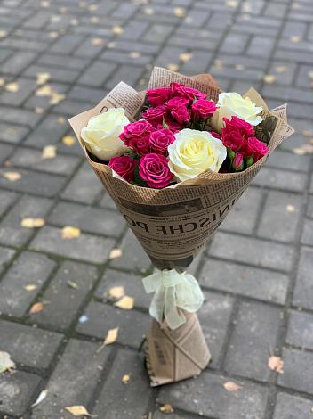 Букет цветов из: Розы в Дербенте