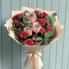 Букет цветов из:  Гвоздики и Розы в Дербенте