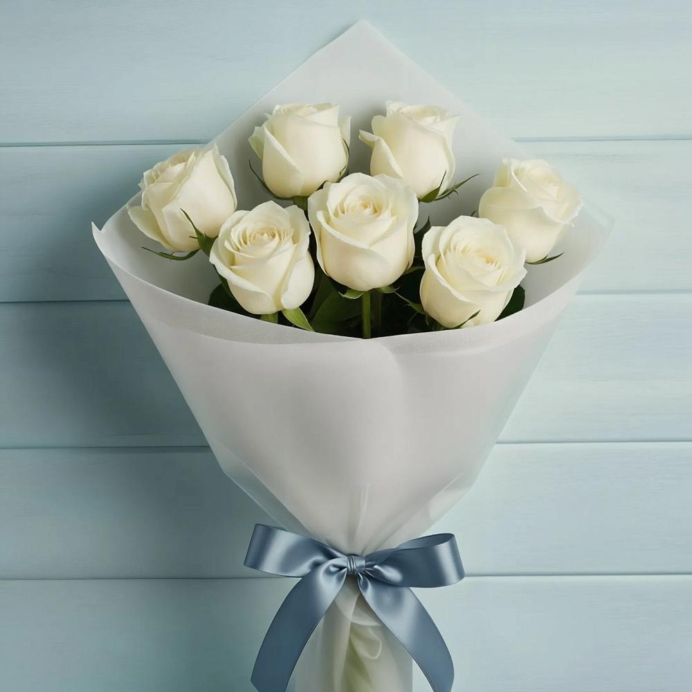 Букет 7 Белых роз Эдлесс Лав в Дербенте